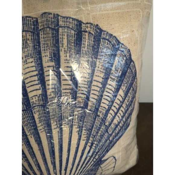 Clam Shell Rustic Pattern Indoor Printed Throw Pillow, 15 Inch Blue Two Sided - Picture 4 of 7